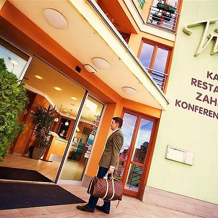 Hotell Troja Prag