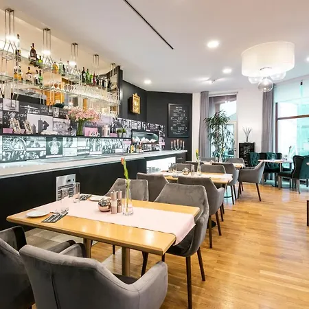 特罗哈酒店 布拉格