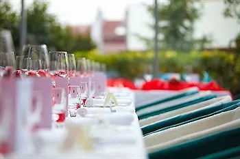 Troja 4* Prague