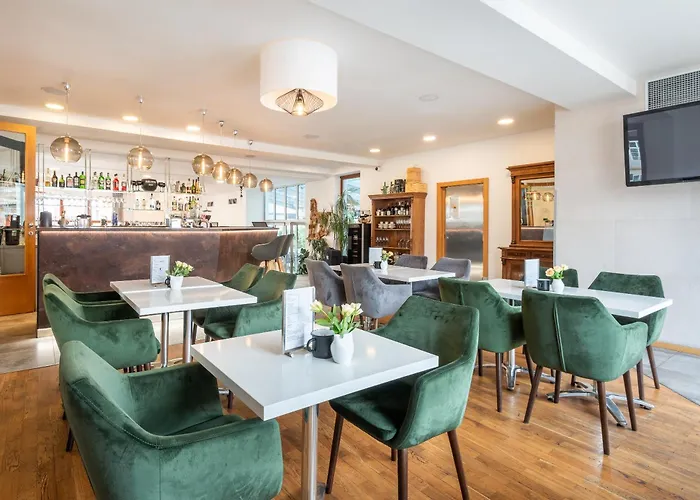 Troja Hotel 4*